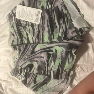 Lululemon hotty hot hr short